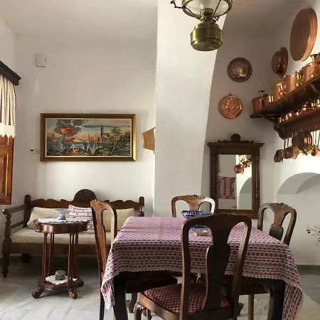 Partarolos Traditional House