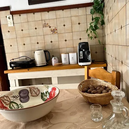 Casa vacanze Partarolos Traditional House *