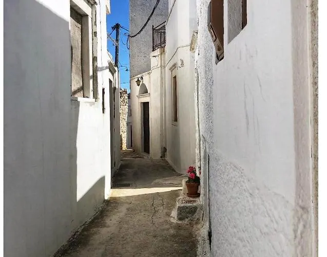 Partarolos Traditional House